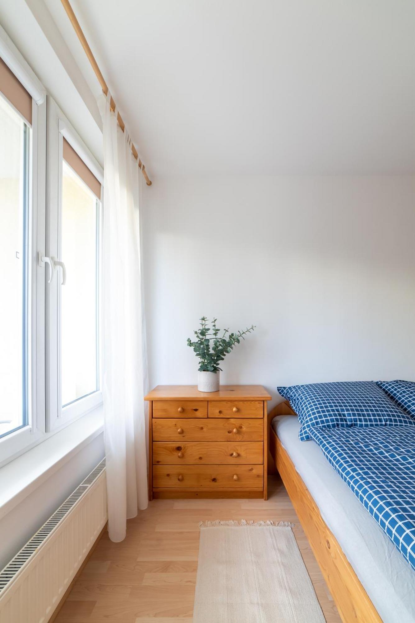 Grape Apartment Братислава Экстерьер фото