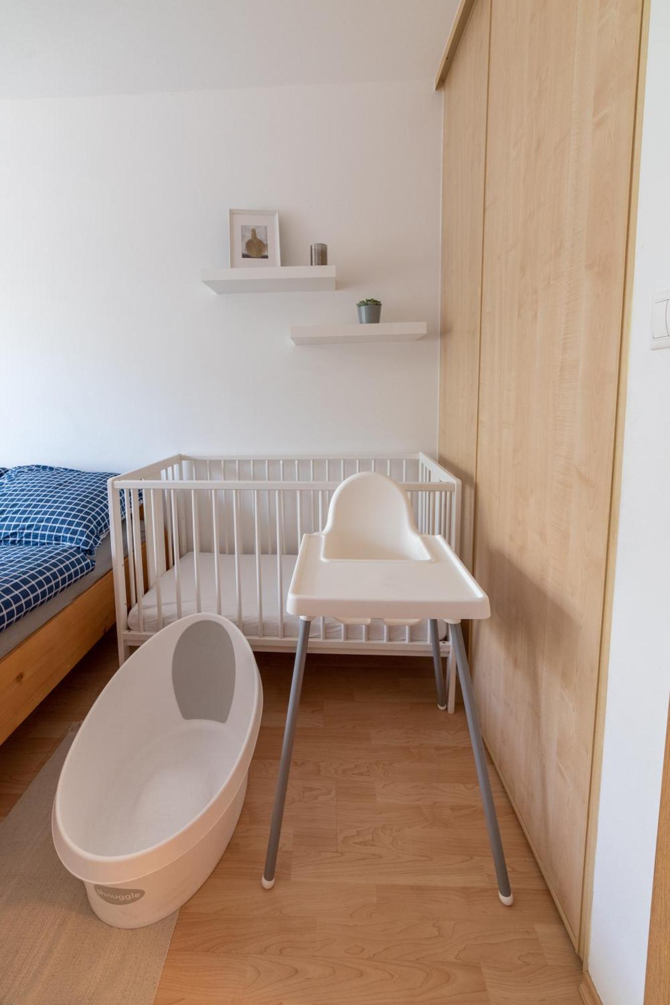 Grape Apartment Братислава Экстерьер фото